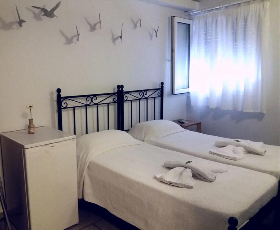 Aparthotel Oikeion à Ermoúpoli Extérieur photo