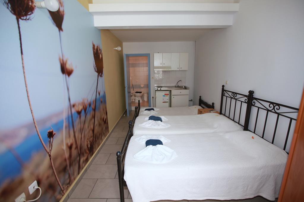 Aparthotel Oikeion à Ermoúpoli Extérieur photo