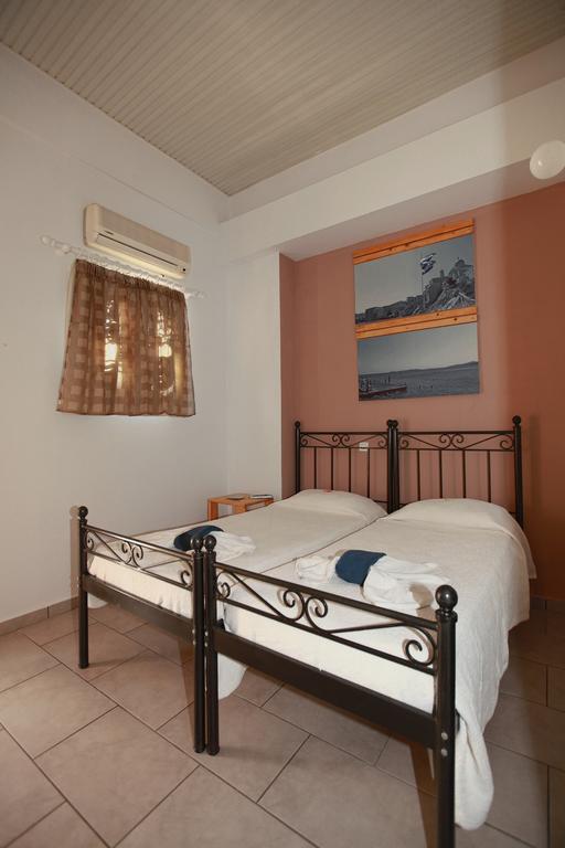 Aparthotel Oikeion à Ermoúpoli Extérieur photo